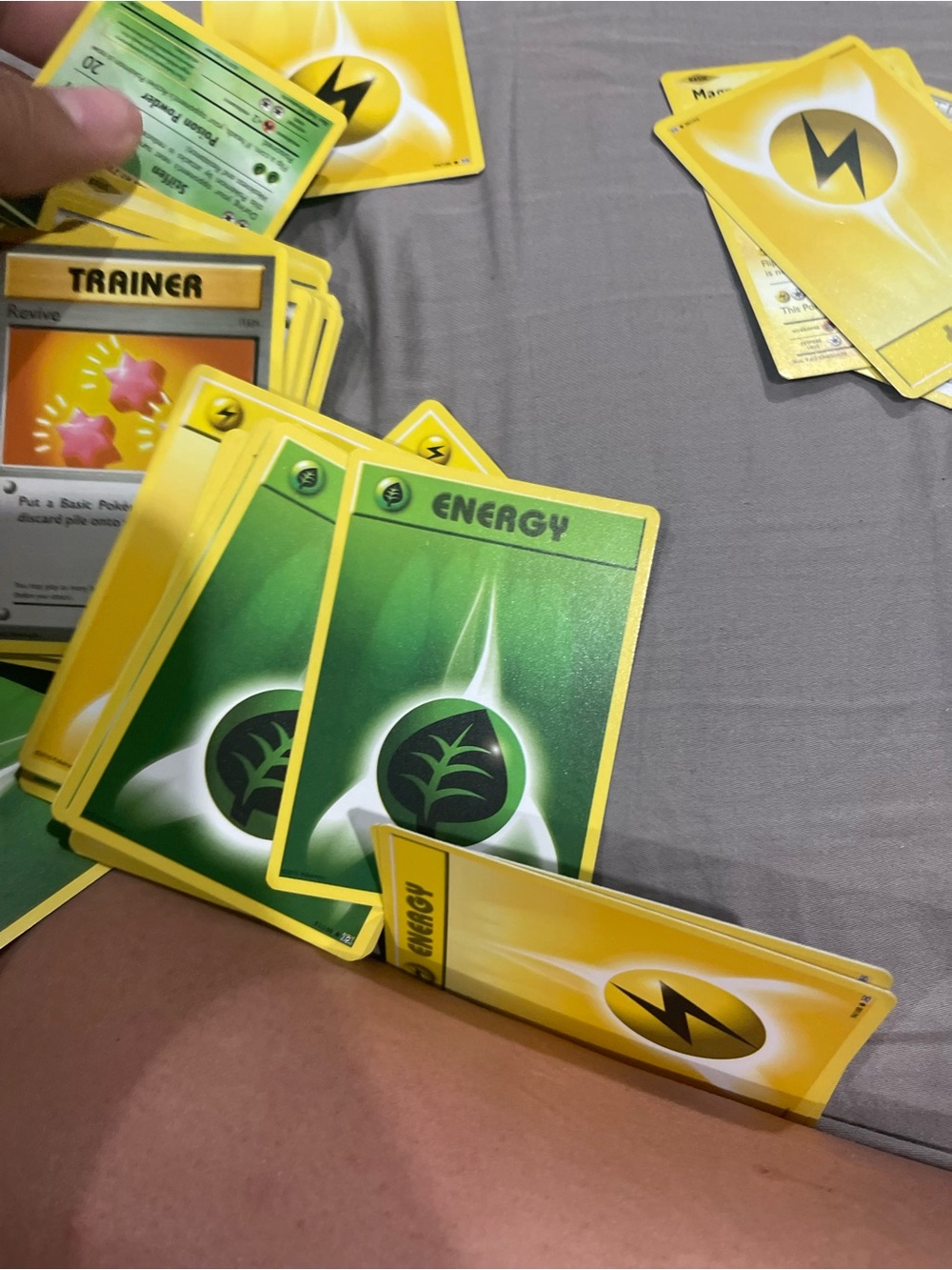 Pokomon cards random mix
